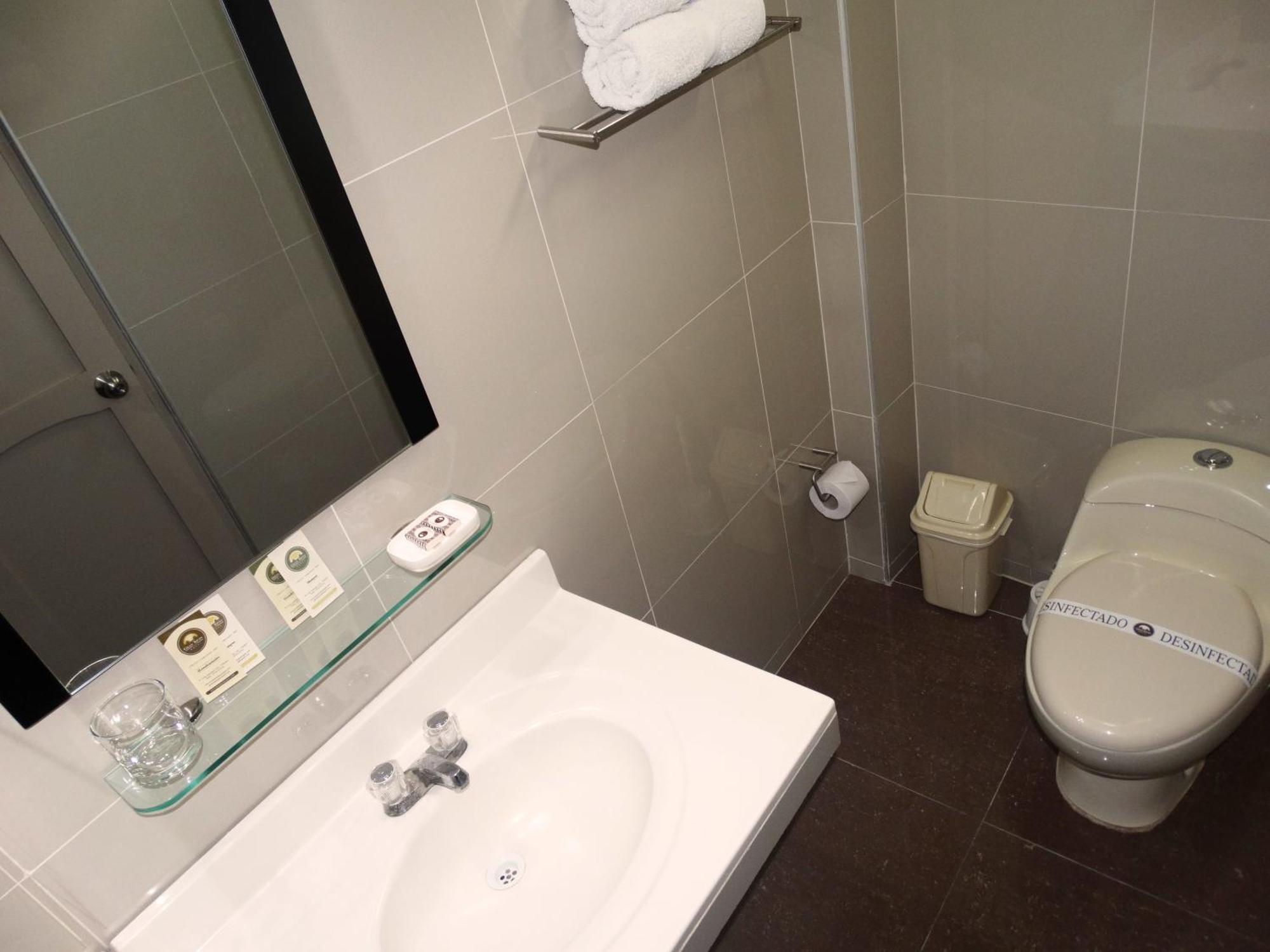 Hotel Gran Sipan Chiclayo Room photo