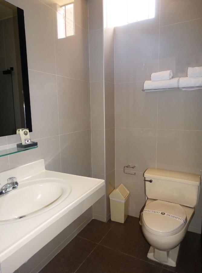 Hotel Gran Sipan Chiclayo Room photo